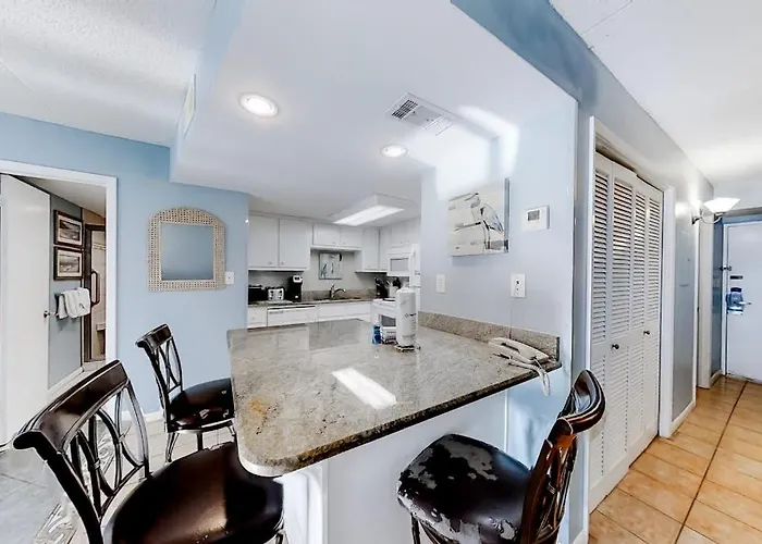 Holiday home Island Winds East 510